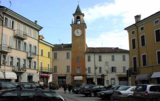 Langhirano, piazza Ferrari